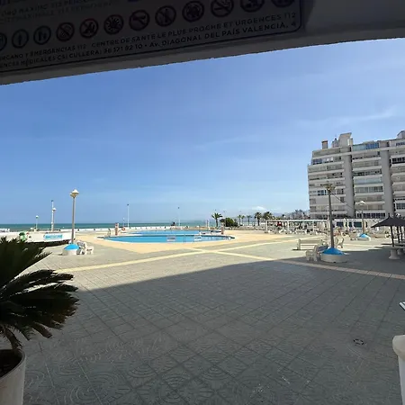 Prado Mar 1st Line Pool Access Apartmán *